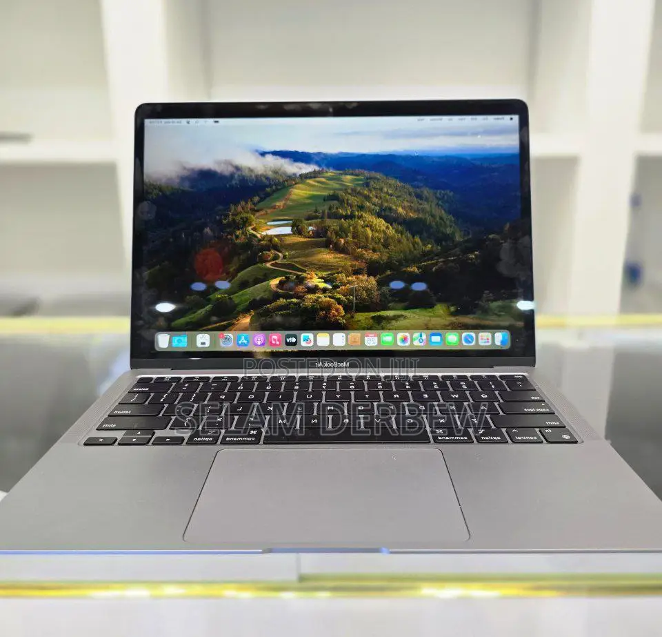 New Laptop Apple MacBook Air 2020 M1 8GB Apple M1 SSD 256GB