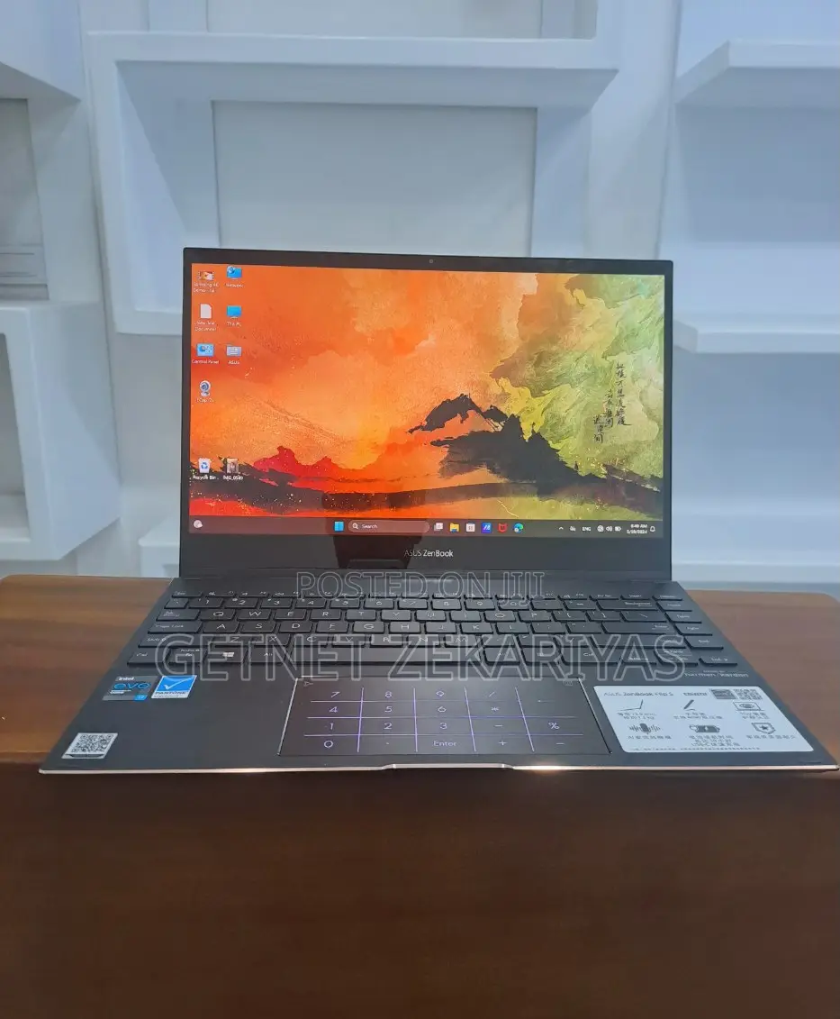 New Laptop Asus ZenBook Flip S UX370UA 16GB Intel Core I7 SSD 1T