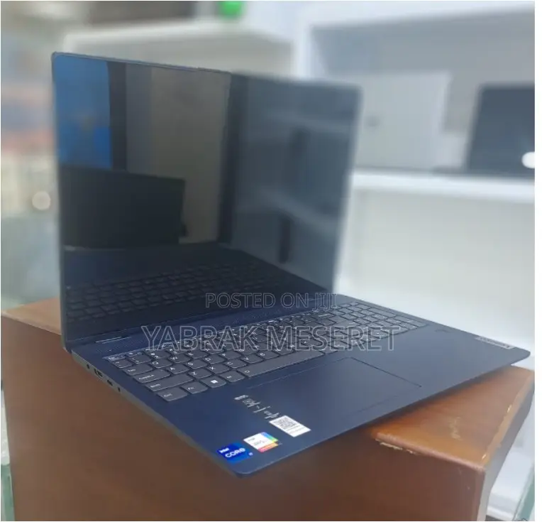 New Laptop Lenovo Flex 5 16GB Intel Core I7 SSD 512GB