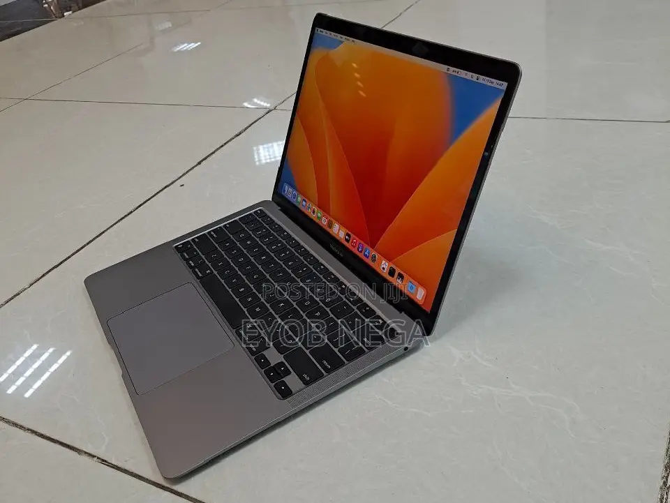 New Laptop Apple MacBook Air 2020 M1 8GB Apple M1 SSD 256GB