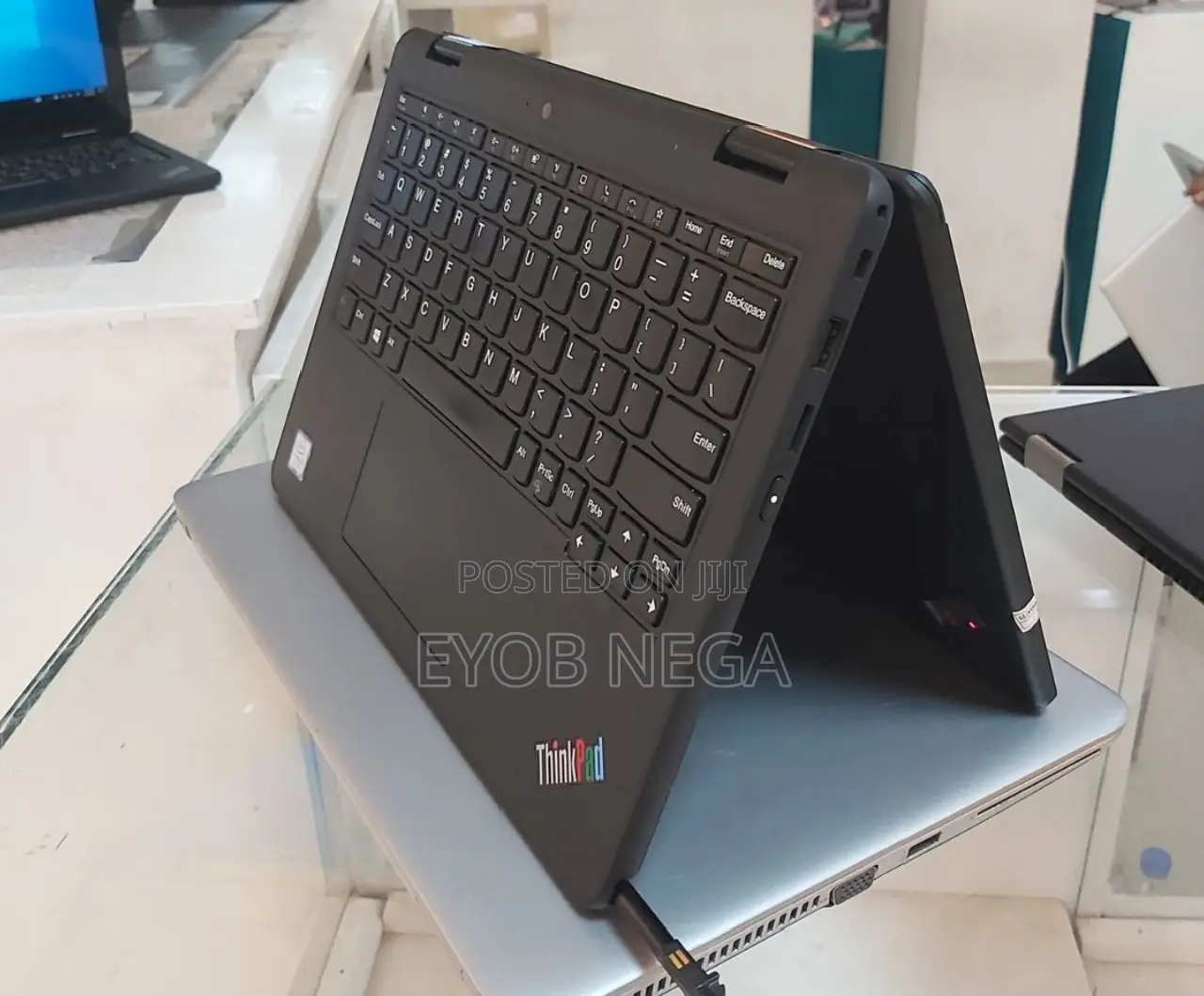 New Laptop Lenovo Yoga 11e 8GB Intel SSD 256GB