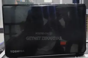 New Laptop Toshiba Satellite C665 4GB Intel Core I7 SSD 256GB