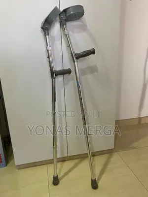 Photo - Elbow Crutches $Medical Crutches "ክራንች:Crunch*Cranch,በፈለጉት