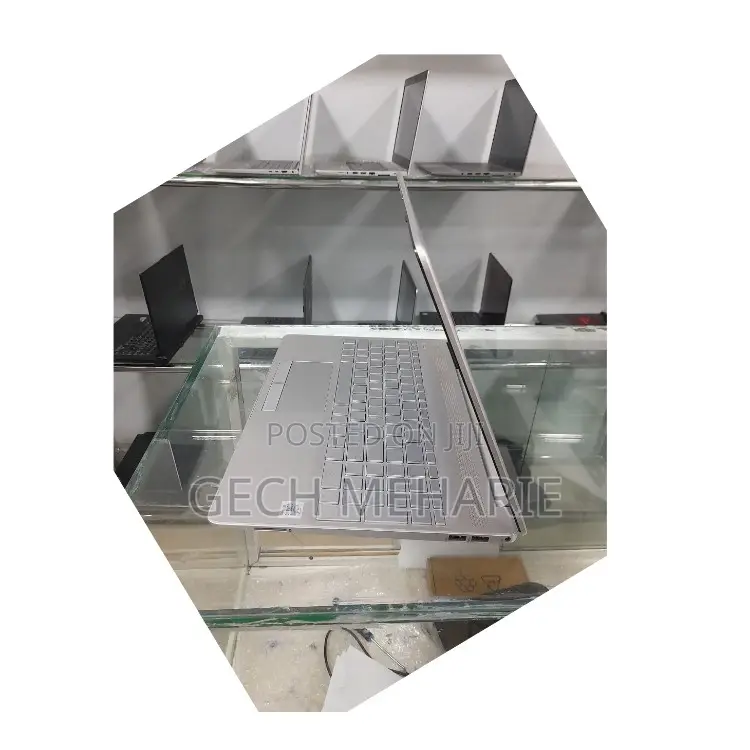 New Laptop HP Stream Notebook 8GB Intel Core I5 SSD 256GB