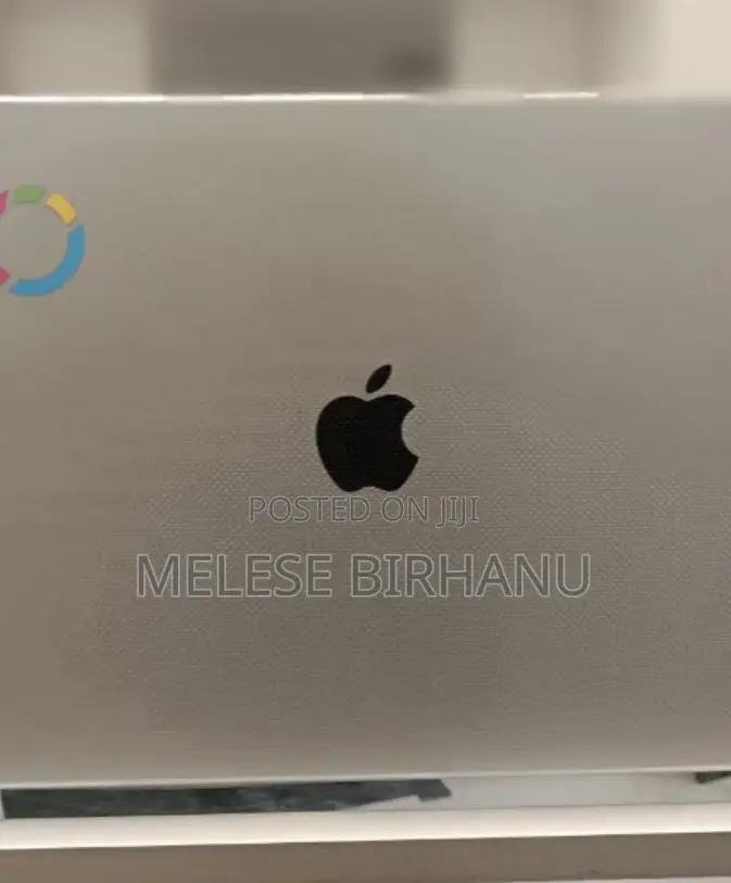 New Laptop Apple MacBook Pro 2022 M2 16GB Apple M2 SSD 1T