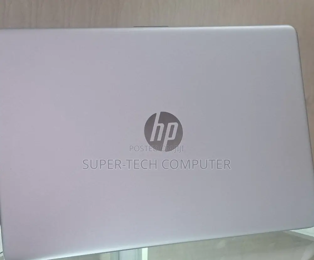 New Laptop HP Stream Notebook 8GB Intel Core I7 SSD 1T