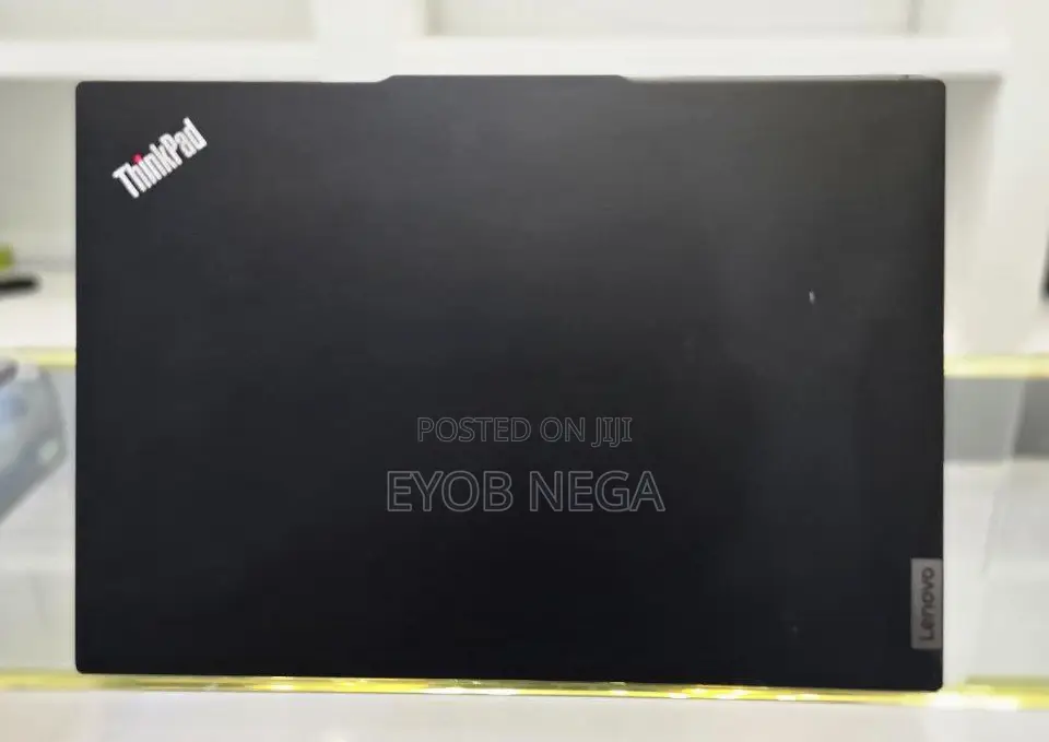 New Laptop Lenovo ThinkPad Yoga 16GB Intel Core I7 SSD 512GB