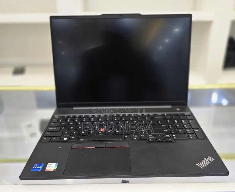 New Laptop Lenovo ThinkPad Yoga 16GB Intel Core I7 SSD 512GB