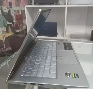 New Laptop Acer 16GB Intel Core I5 SSD 512GB