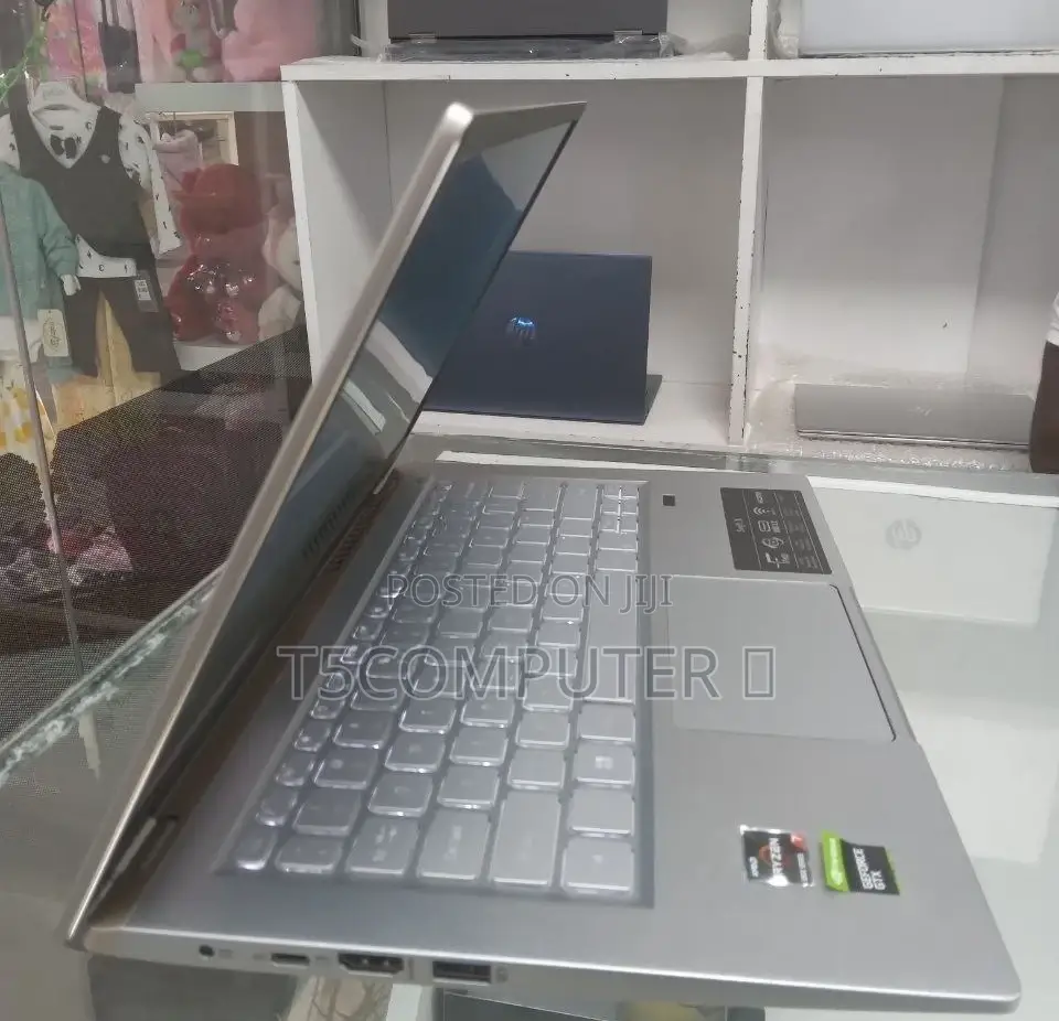 New Laptop Acer 16GB Intel Core I5 SSD 512GB