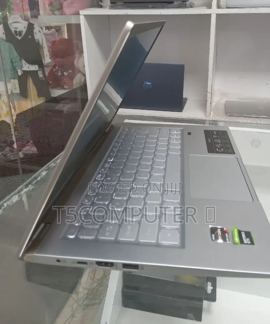 New Laptop Acer 16GB Intel Core I5 SSD 512GB