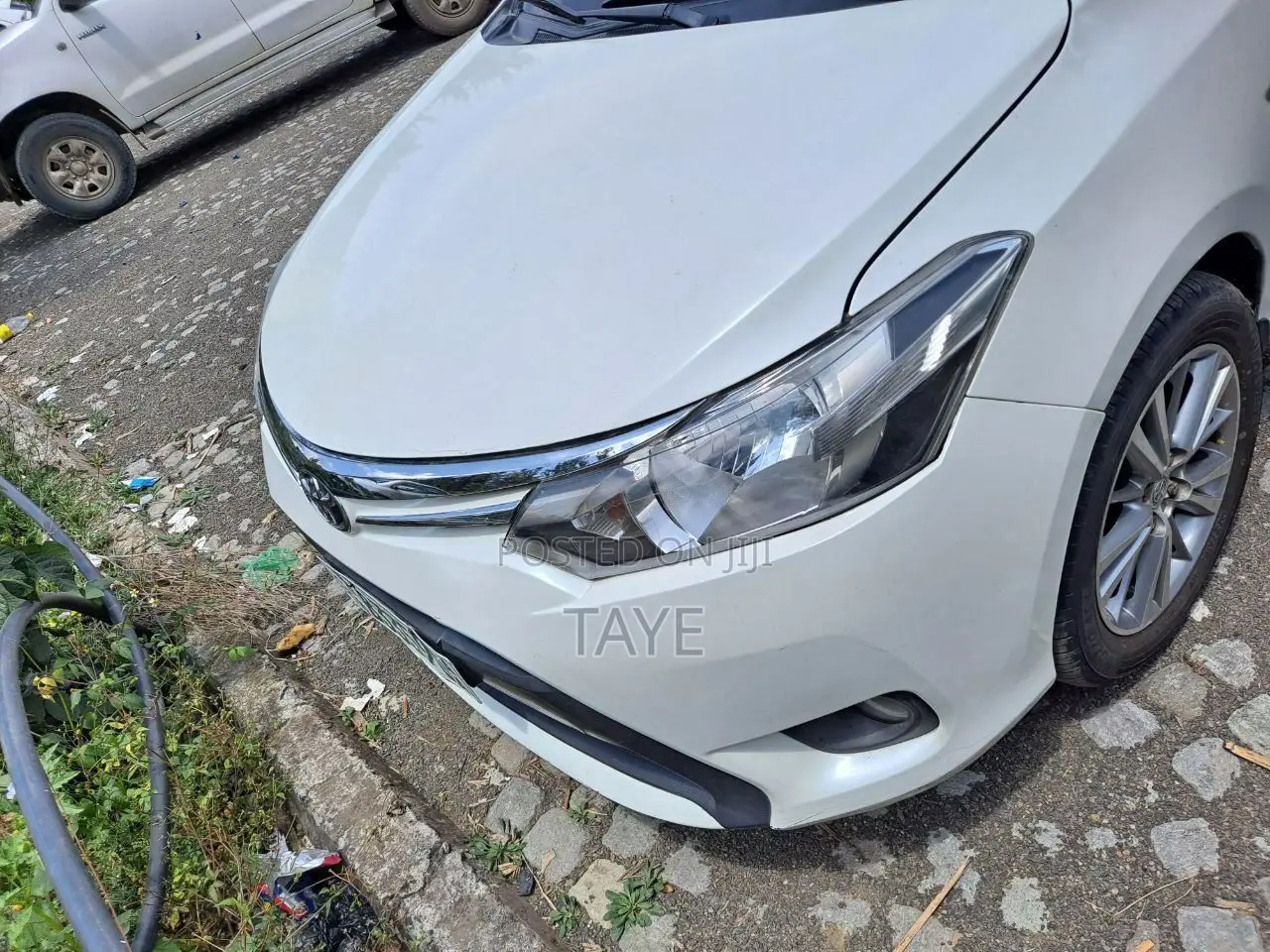 Toyota Yaris 2014 White