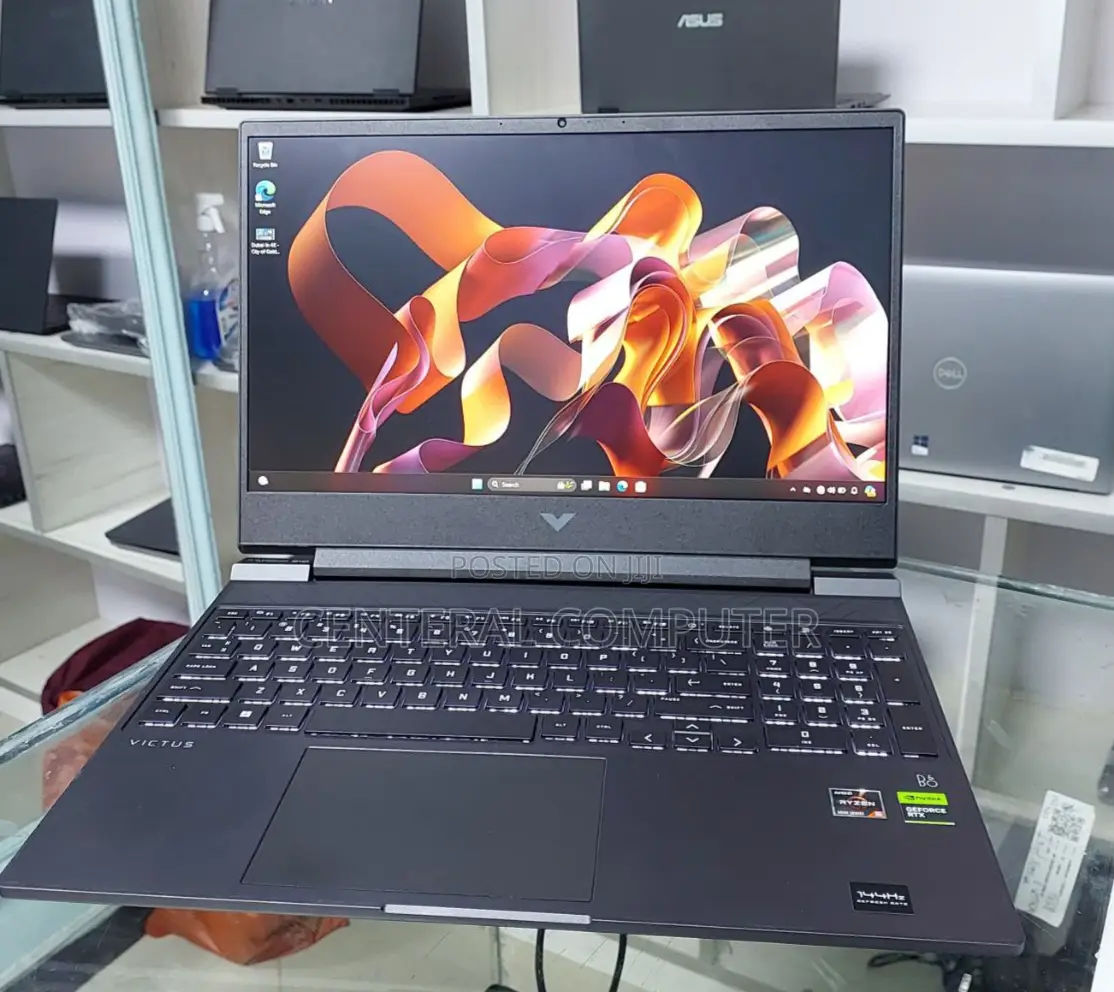 New Laptop HP Victus 15 16GB Intel Core I5 SSD 512GB