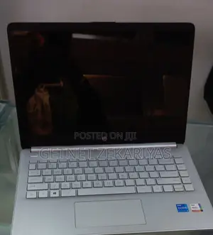 New Laptop HP Stream Notebook 8GB Intel Core I5 SSD 512GB