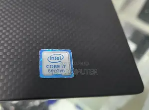 New Laptop Dell Precision 15 3520 16GB Intel Core I7 SSD 512GB