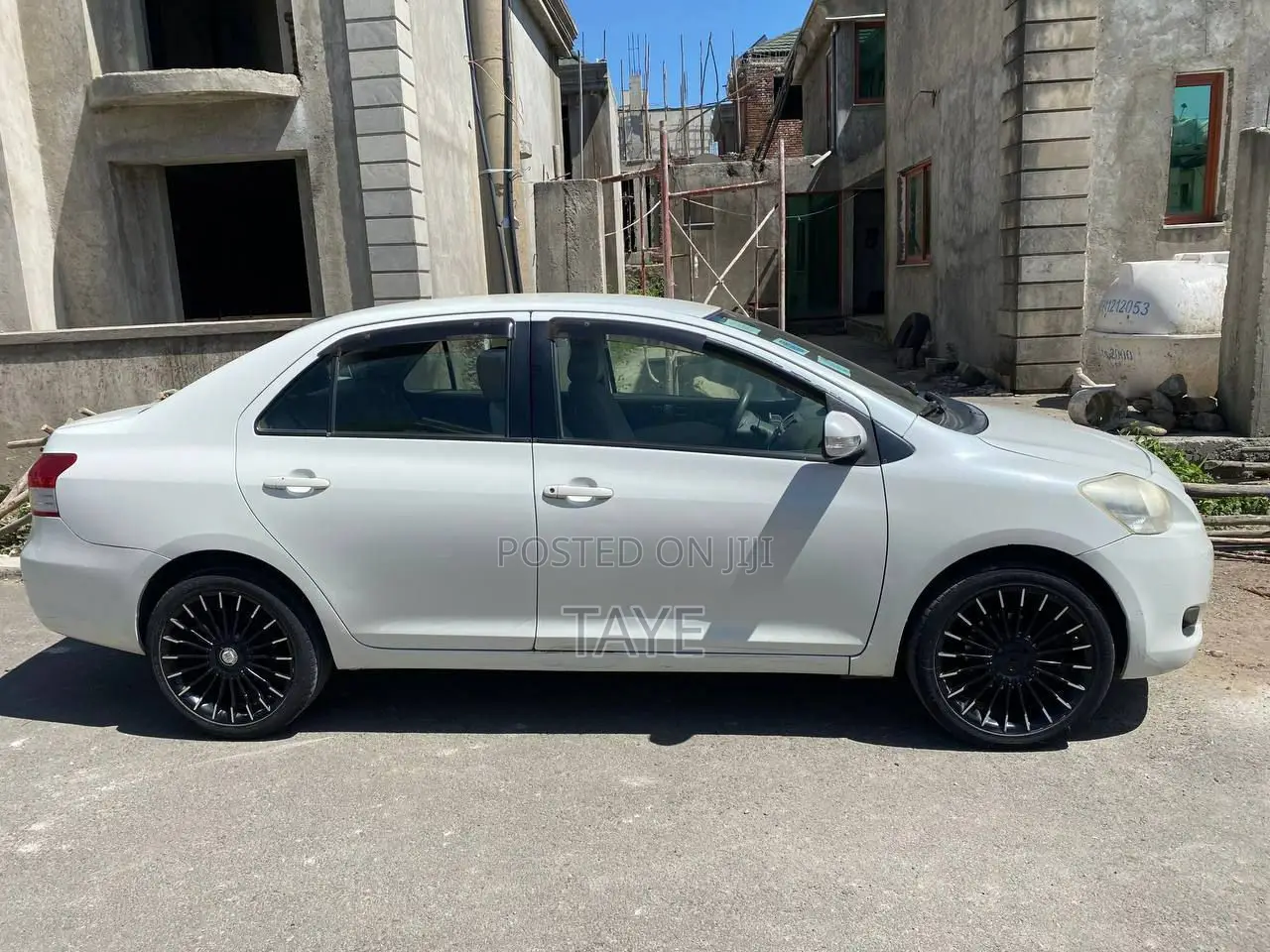 Toyota Belta 2010 White