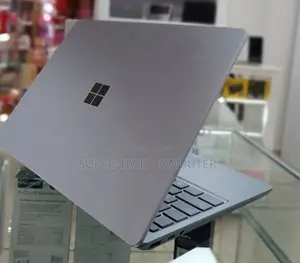New Laptop Microsoft Surface Go 8GB Intel Core I5 SSD 512GB