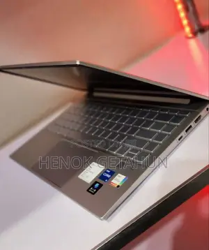 New Laptop HP Pavilion 15 8GB Intel Core I5 SSD 512GB