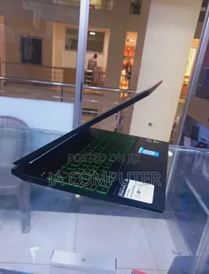 New Laptop HP Pavilion Power 15 24GB AMD Ryzen 5 SSD 256GB