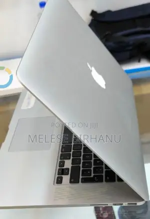 Laptop Apple MacBook Pro 2015 8GB Intel Core I7 SSD 256GB