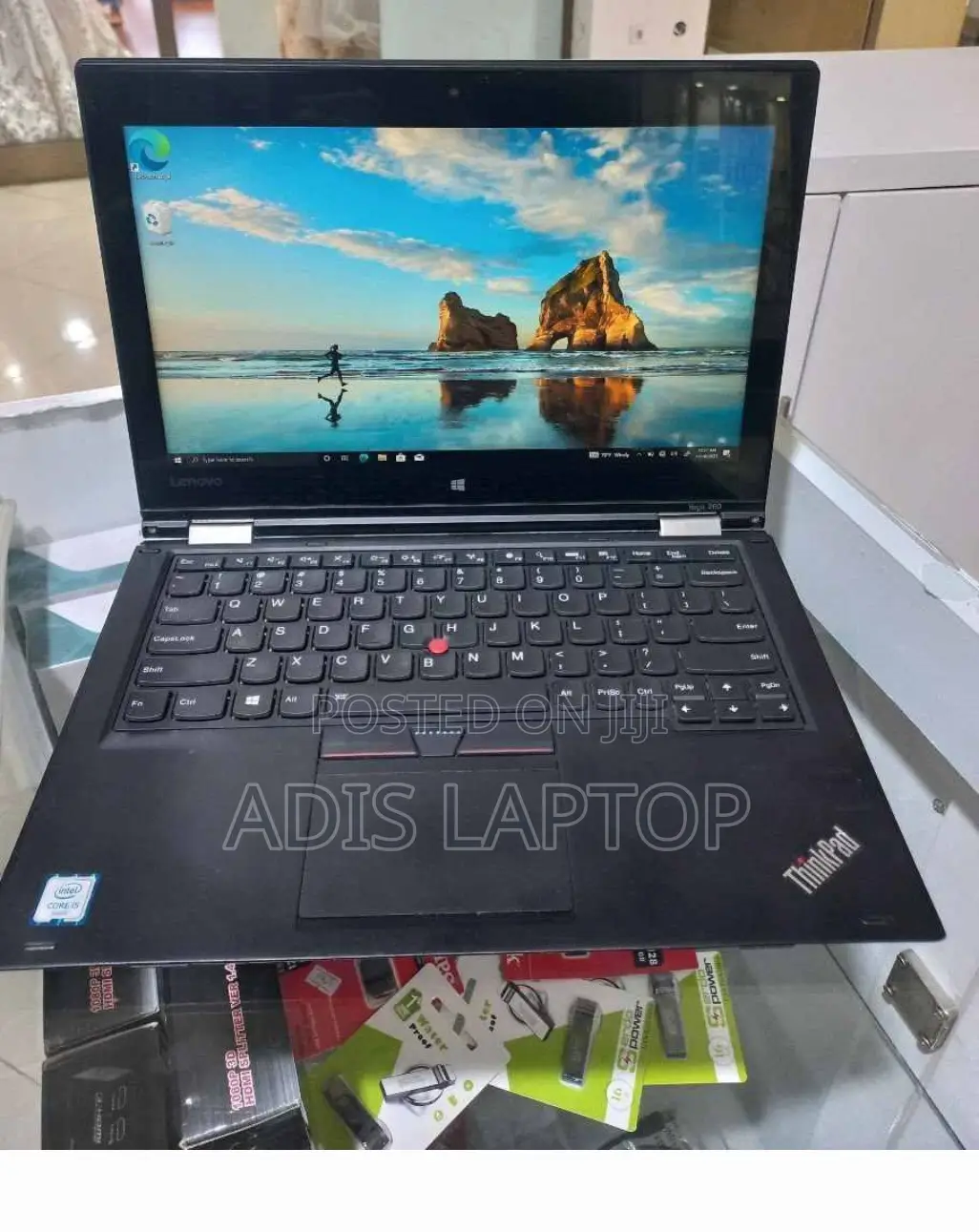 New Laptop Lenovo Yoga 260 8GB Intel Core I5 SSD 512GB