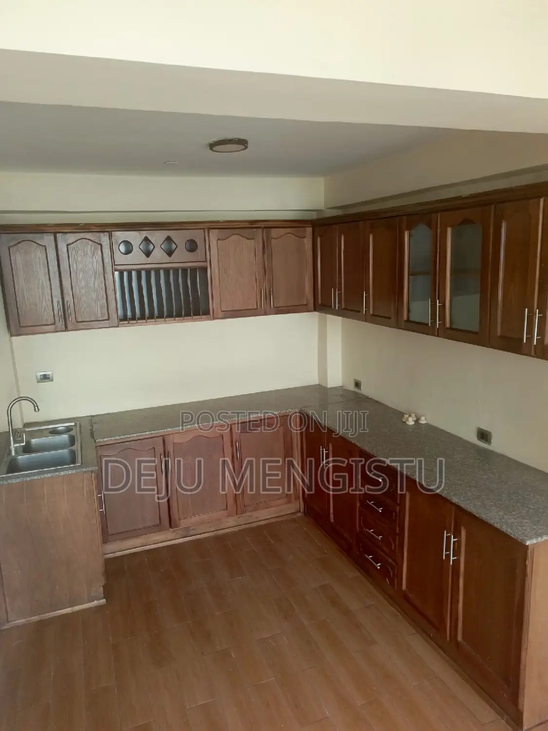 6bdrm House in ሰባ ሁለት, Bole for rent