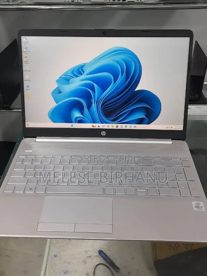 New Laptop HP Stream Notebook 16GB Intel Core I7 SSD 512GB