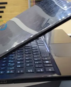 Laptop Toshiba Satellite C665 4GB Intel Core I7 SSD 256GB