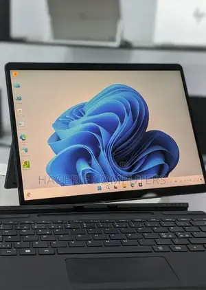 New Laptop Microsoft Surface Pro 9 16GB Intel Core I5 SSD 256GB
