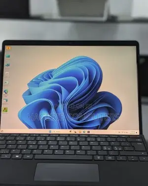 New Laptop Microsoft Surface Pro 9 16GB Intel Core I5 SSD 256GB
