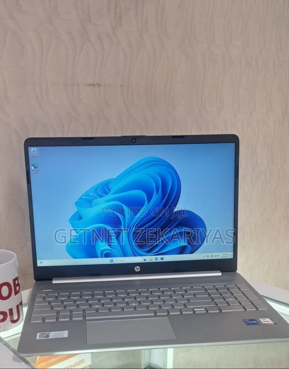 New Laptop HP Stream Notebook 8GB Intel Core I7 SSD 1T