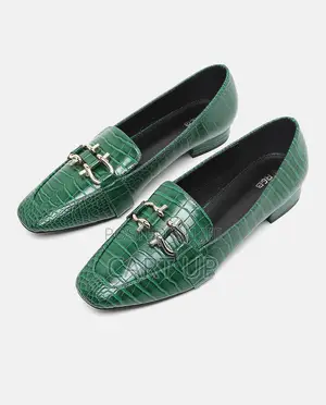 Photo - Solid Loafer