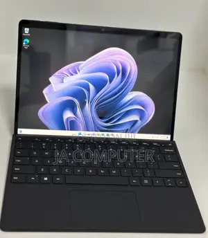 New Laptop Microsoft Surface Pro 9 8GB Intel Core I7 SSD 256GB