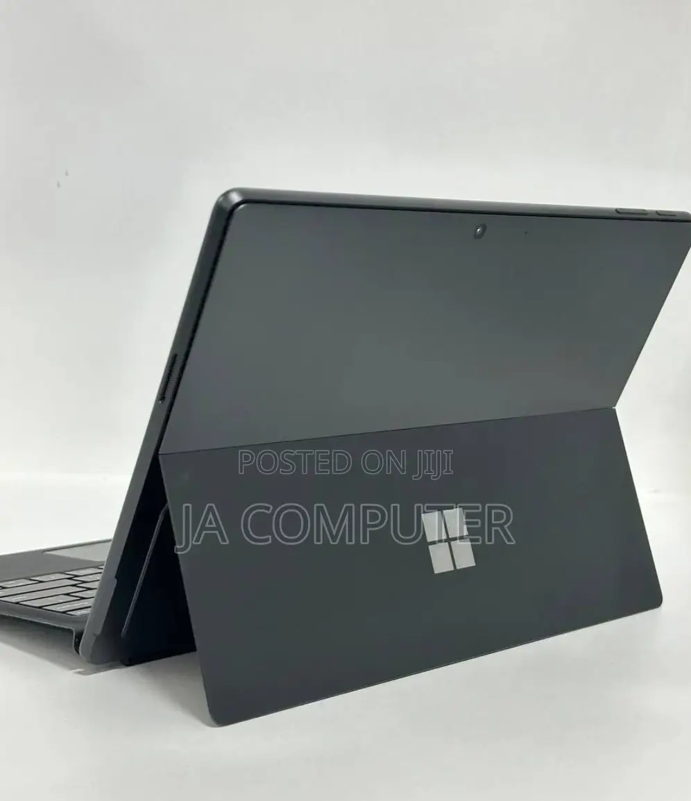 New Laptop Microsoft Surface Pro 9 8GB Intel Core I7 SSD 256GB