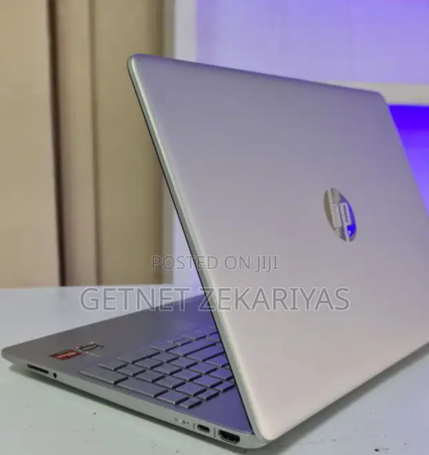 New Laptop HP Stream Notebook 8GB AMD Ryzen 5 SSD 512GB