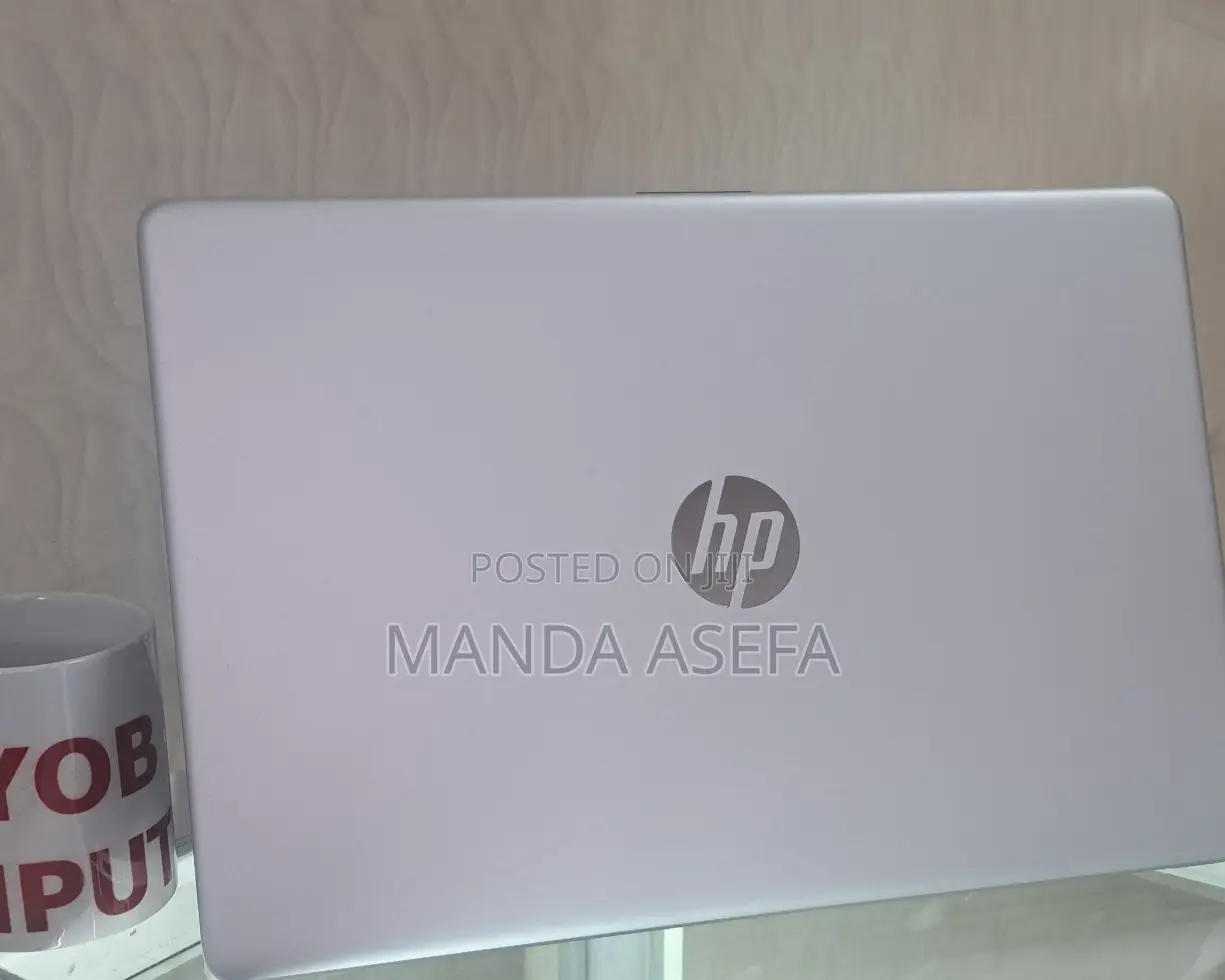 New Laptop HP Stream Notebook 8GB Intel Core I7 SSD 1T