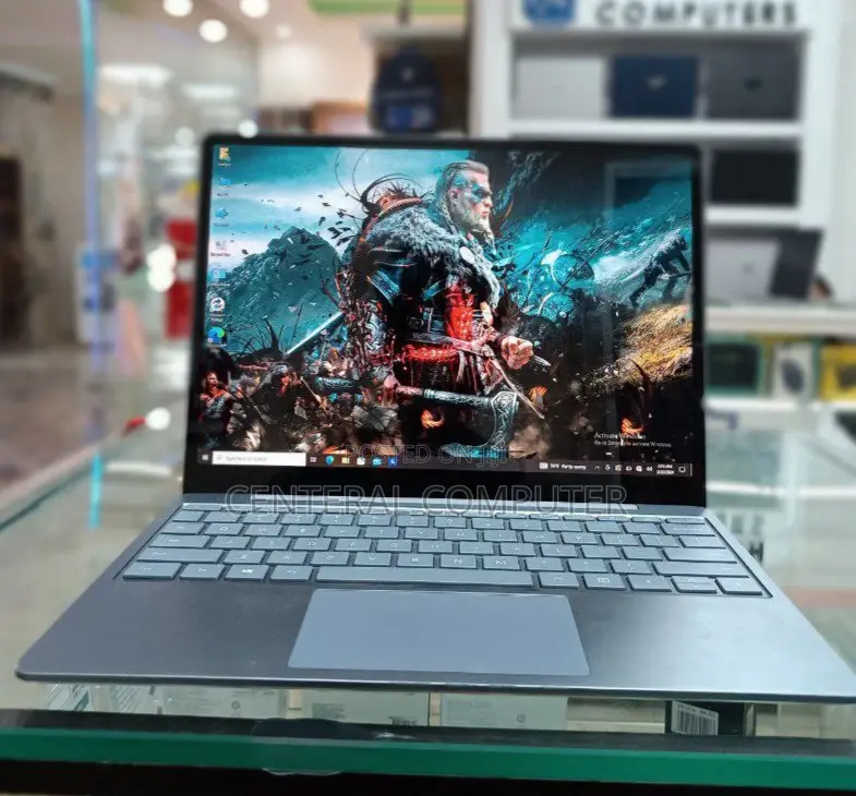 New Laptop Microsoft Surface Go 16GB Intel Core I5 SSD 512GB