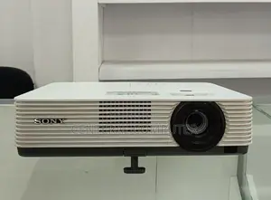 Sony VPL-DX221 Model Projector