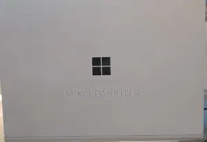 Photo - New Laptop Microsoft Surface 8GB Intel Core I5 SSD 256GB