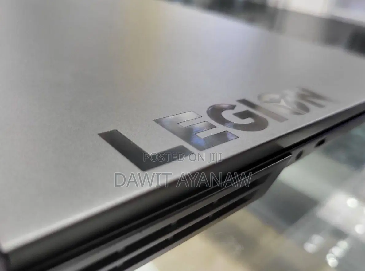 New Laptop Lenovo Legion 5 8GB AMD Ryzen 7 SSD 1.5T