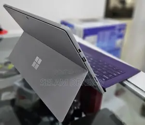 New Laptop Microsoft Surface Pro 4GB Intel Core M SSD 128GB