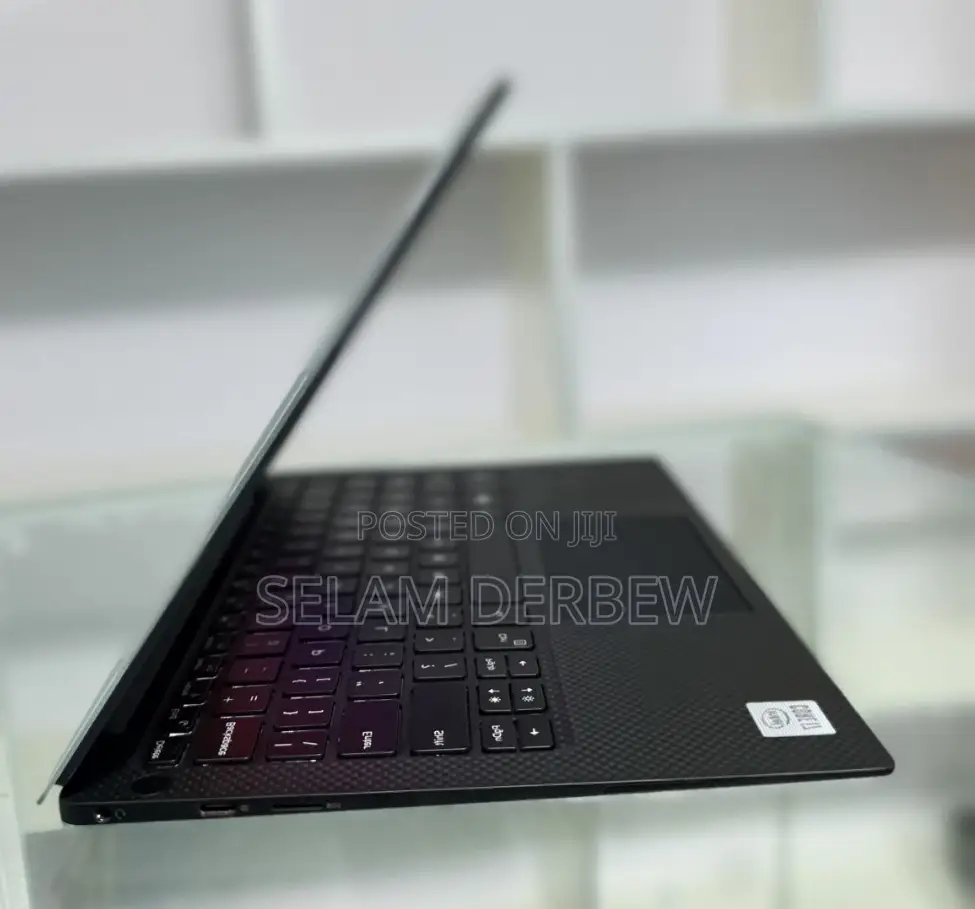New Laptop Dell XPS 13 16GB Intel Core I7 SSD 512GB