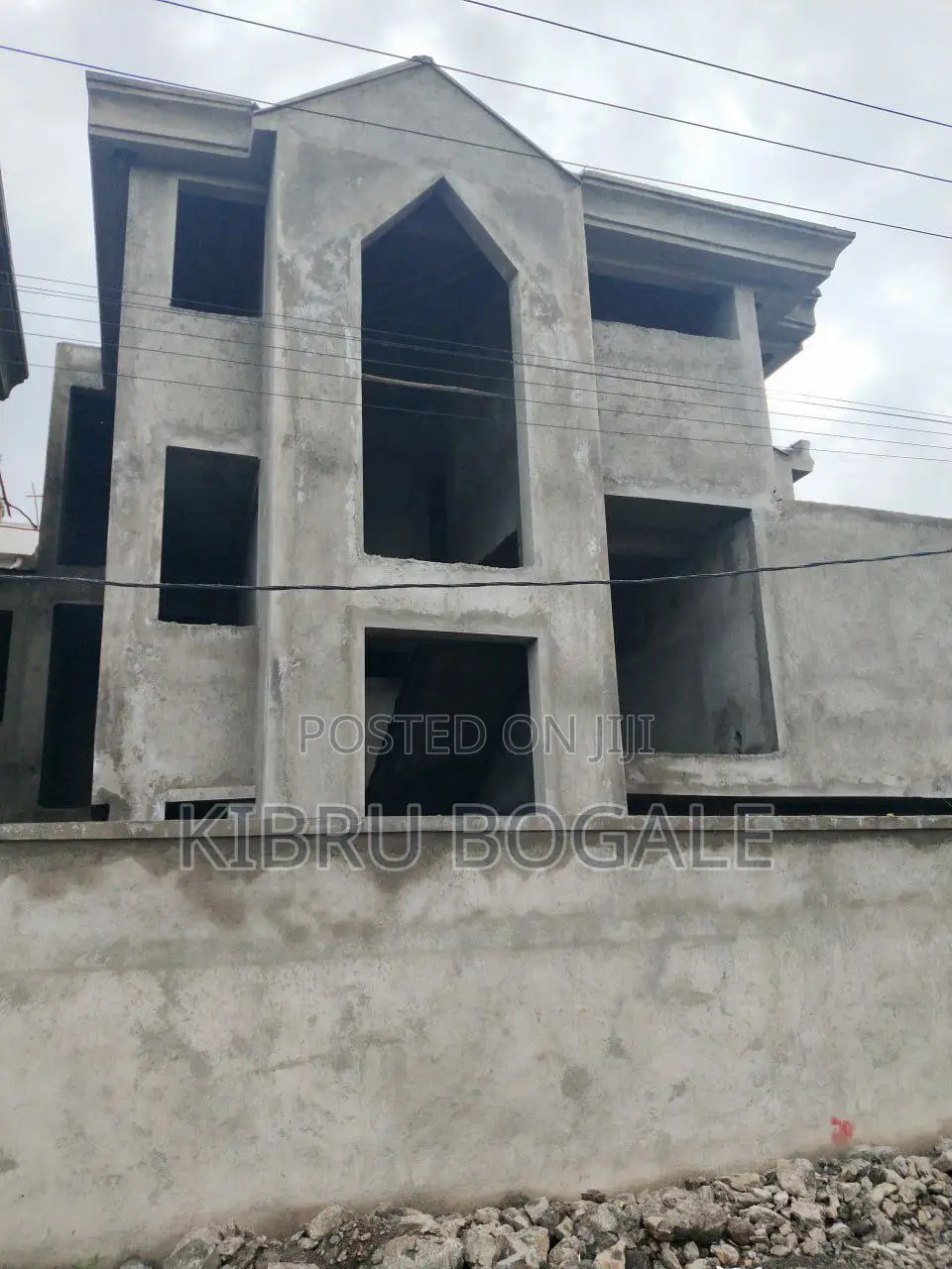 6bdrm House in Ayat, Bole for sale