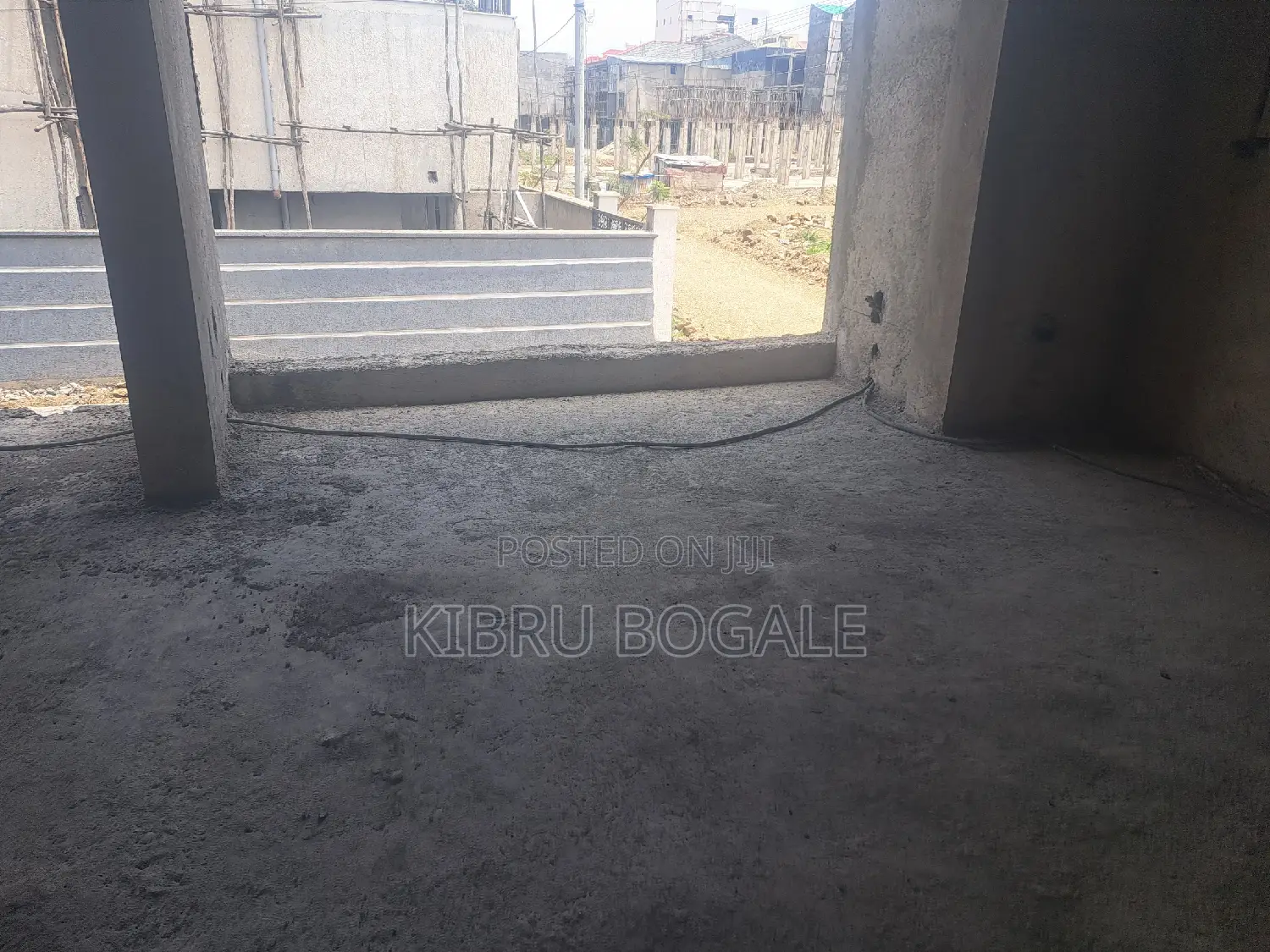 6bdrm House in Ayat, Bole for sale