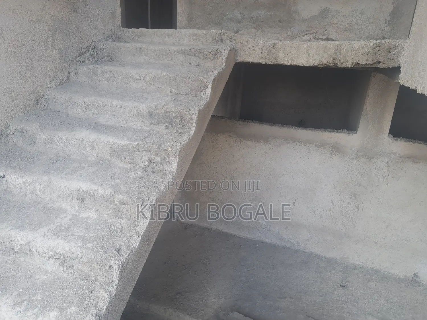 6bdrm House in Ayat, Bole for sale