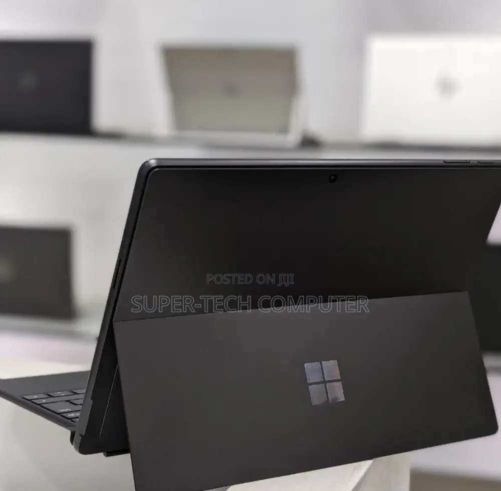 New Laptop Microsoft Surface Pro 9 16GB Intel Core I7 SSD 256GB