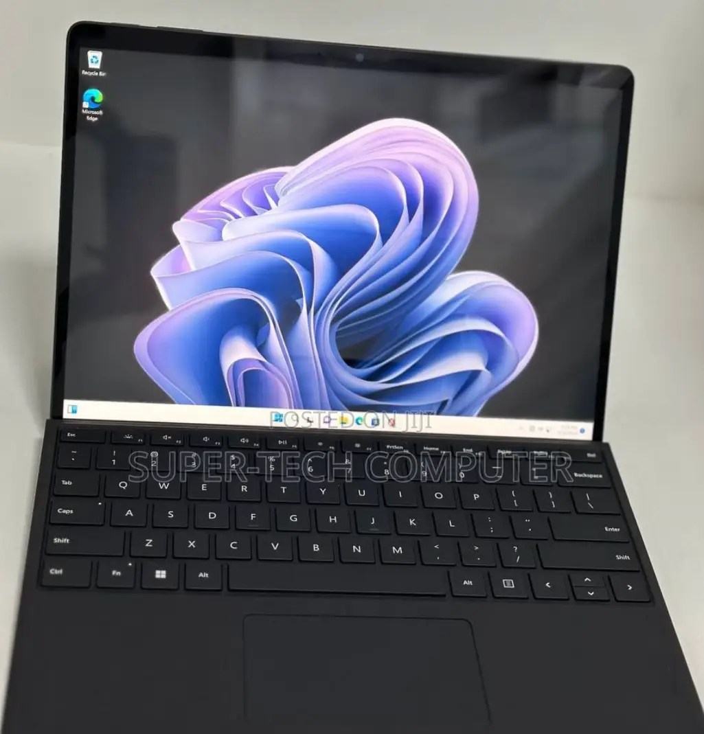 New Laptop Microsoft Surface Pro 9 16GB Intel Core I7 SSD 256GB