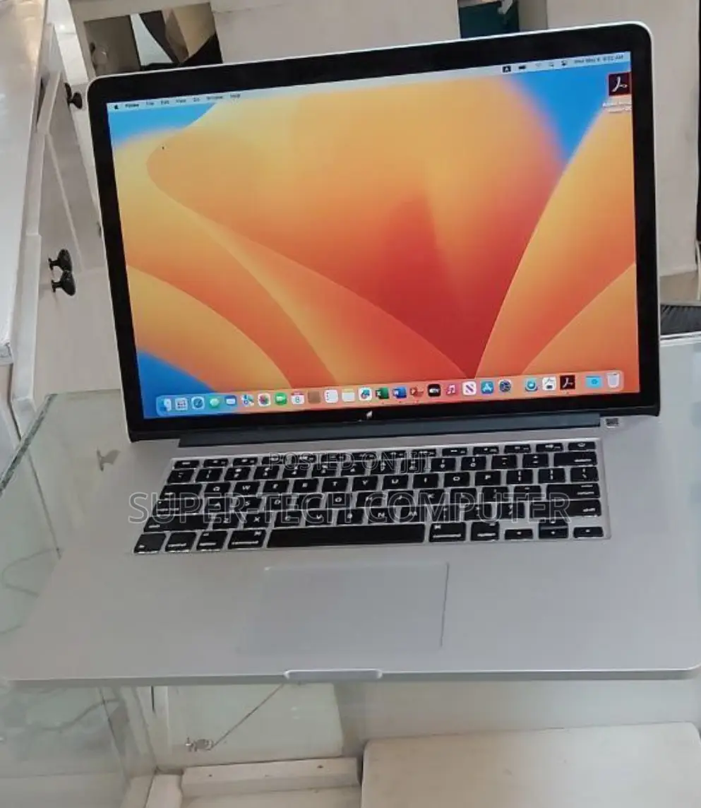 New Laptop Apple MacBook Pro 2015 16GB Intel Core I7 SSD 512GB