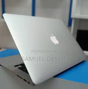 New Laptop Apple MacBook Air 2015 4GB Intel Core I5 SSD 128GB