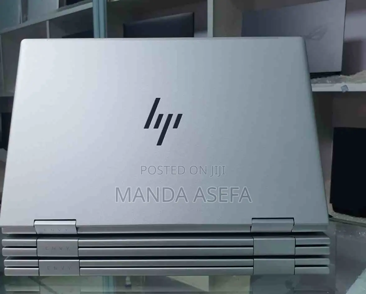 New Laptop HP Envy X360 8GB Intel Core I5 SSD 512GB